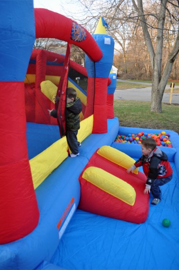 blast zone bounce house