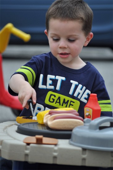 Little Tikes Patio Barbeque Set