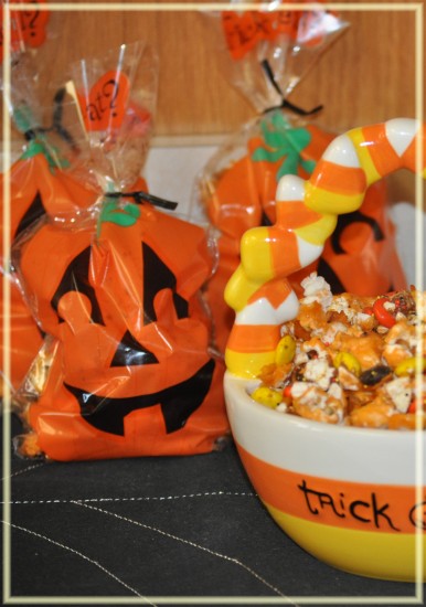 halloween goodie bags #SpookyCelebration #shop