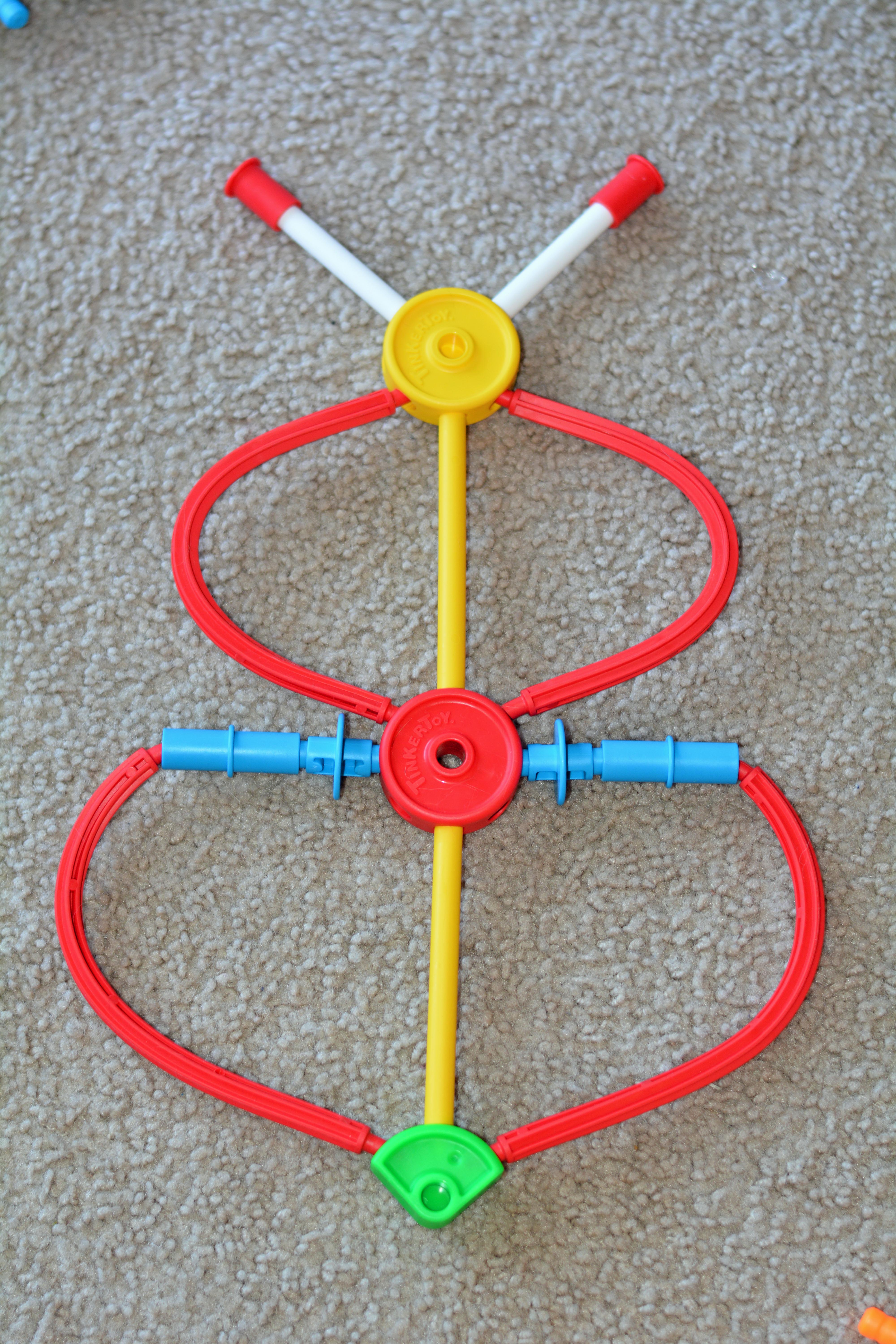 Tinkertoy 30 model super building set top