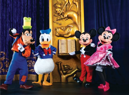 Disney Live Mickey and Minnie