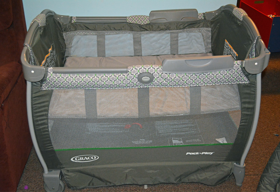 graco pack n play nearby napper