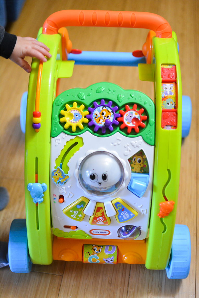 little tikes walker wheel lock