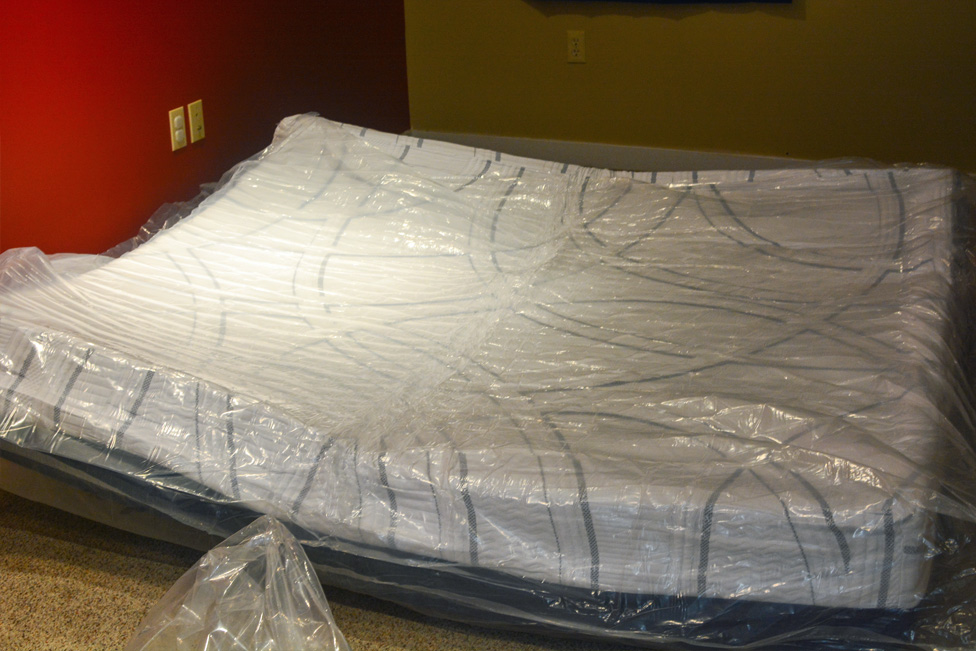 serta sleeptogo 10 inch gel memory foam mattress