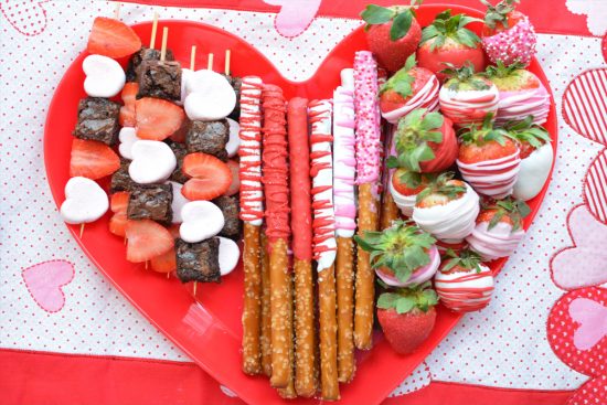 Valentine's Day Chocolate Covered Pretzels