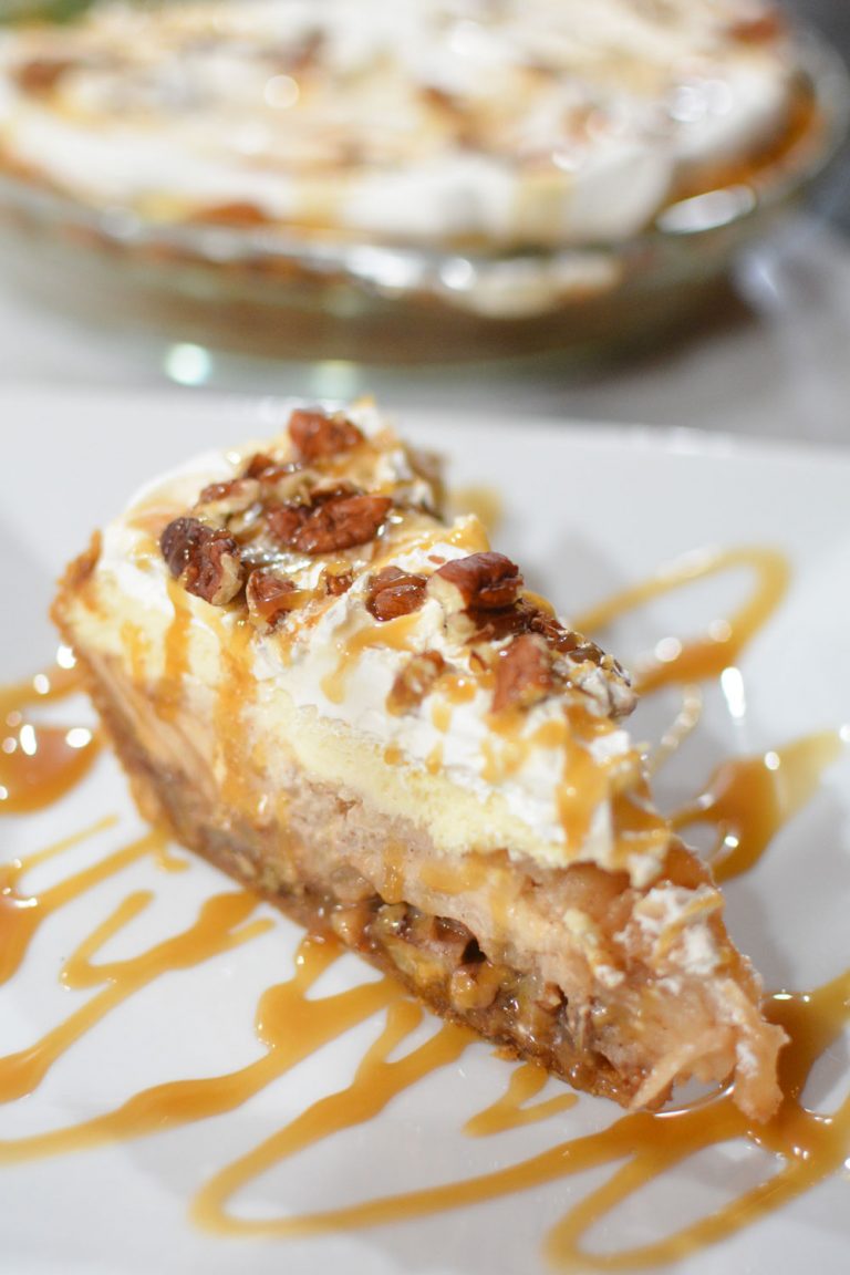 Caramel Apple Pie Made With Caramel Candy Mommy's Fabulous Finds