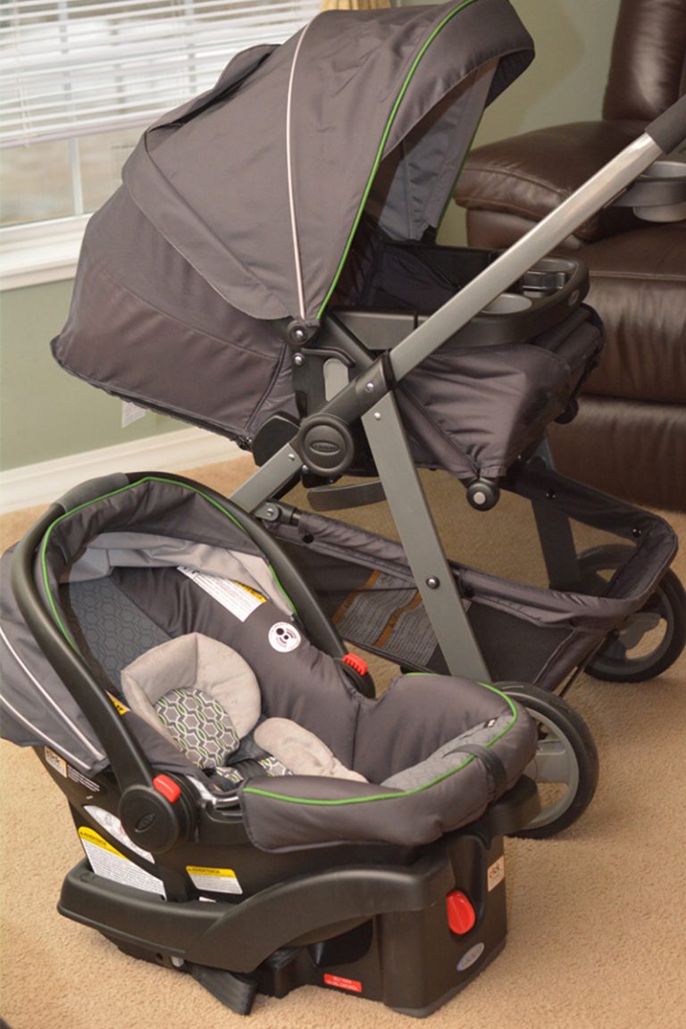 Graco Modes Click Connect Stoller and Carseat Travel System