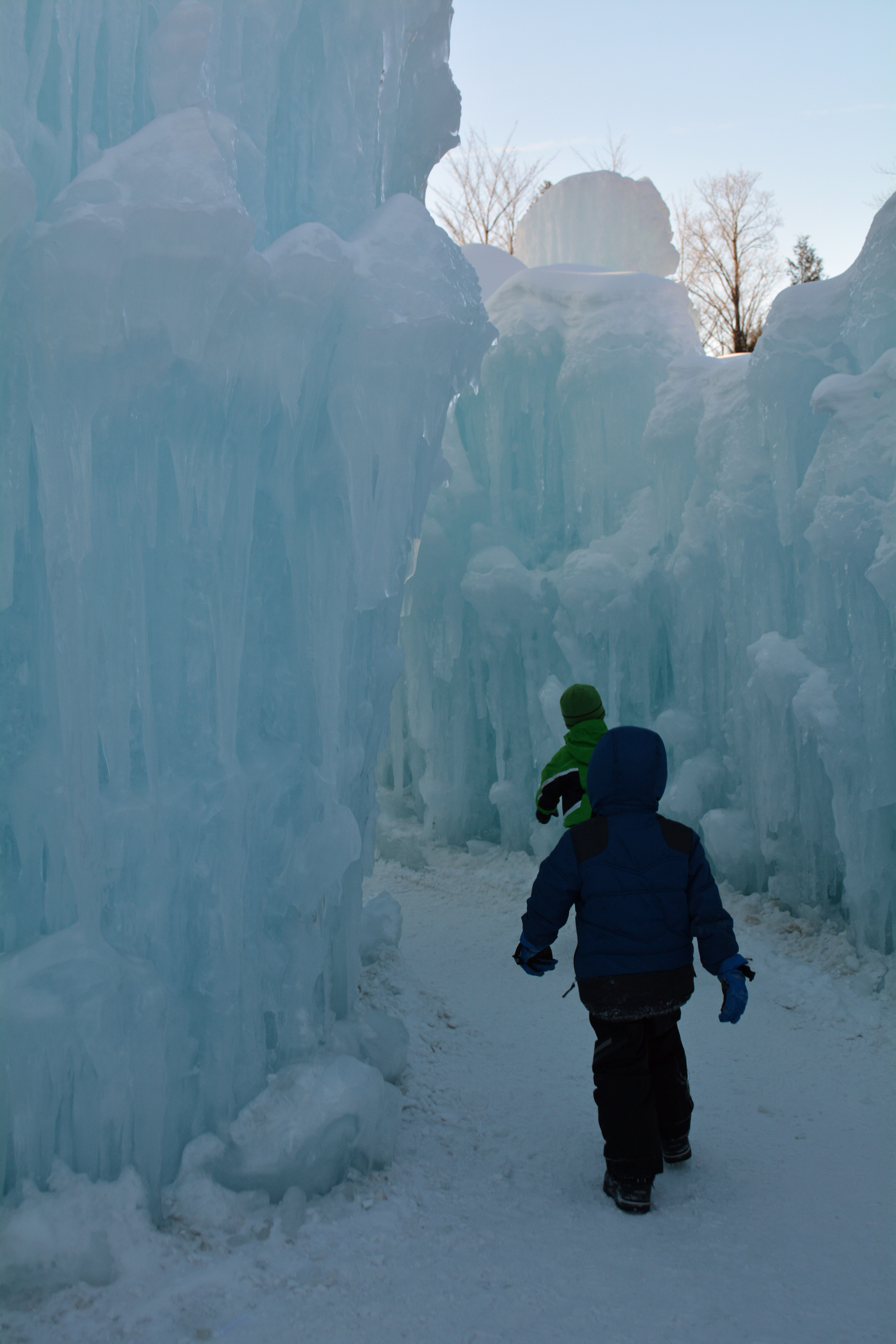 Ice Castles nh