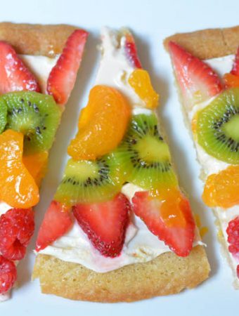 Fruit Pizza with Sugar Cookie Crust