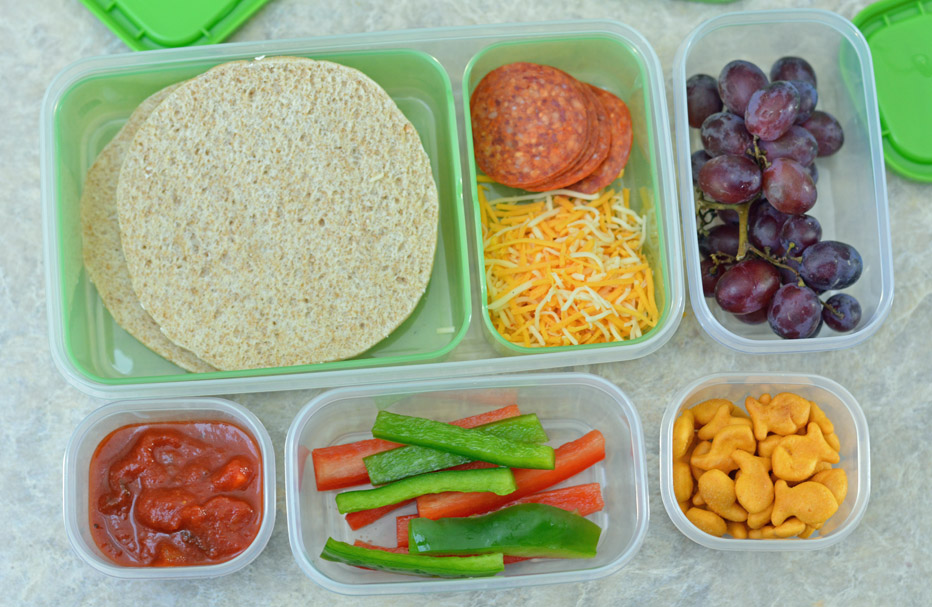 Rubbermaid LunchBlox school lunch