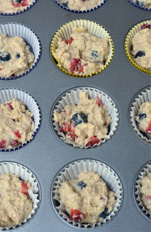 Banana Berry Oatmeal Muffins