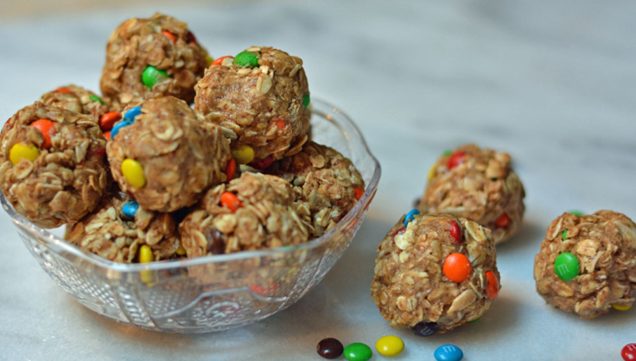 No Bake Peanut Butter Energy Bites