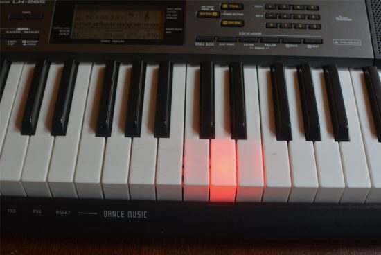 Casio LK-265 keyboard