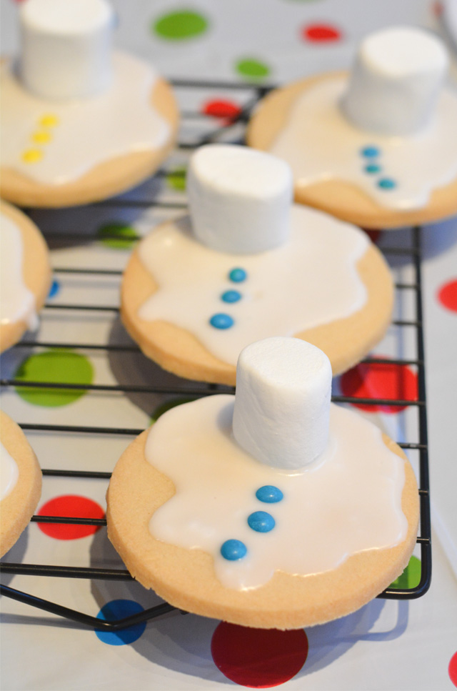 melting snowman cookies