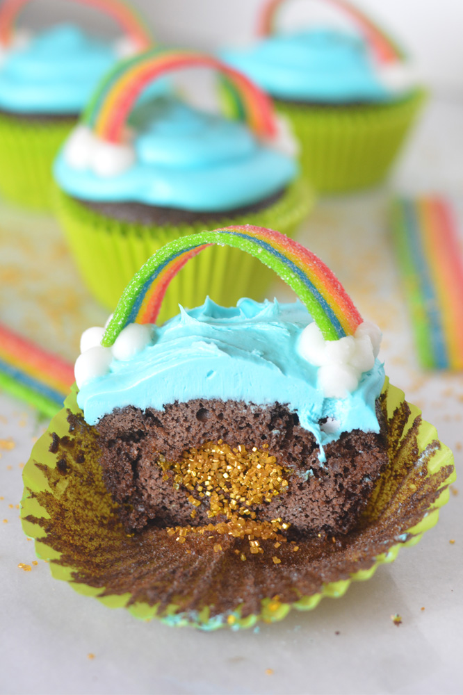 rainbow cupcakes