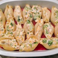 chicken alfredo stuffed shells