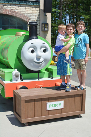 photo-with-percy-at thomasland