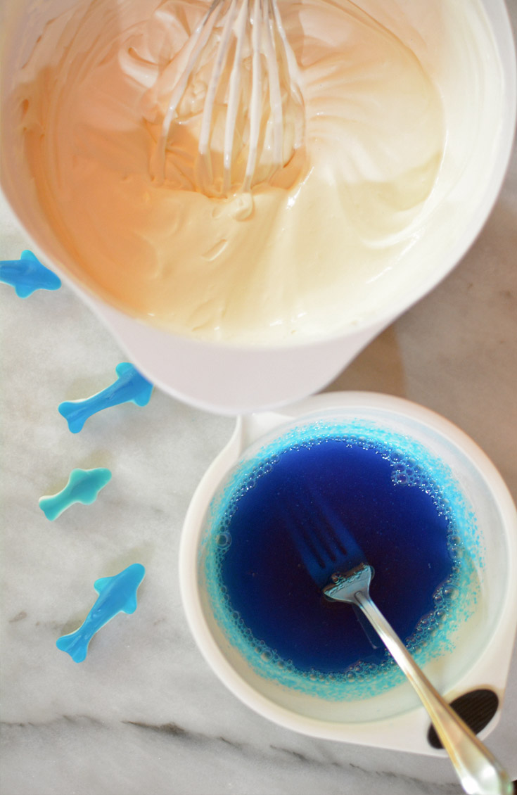 creamy blue raspberry jello