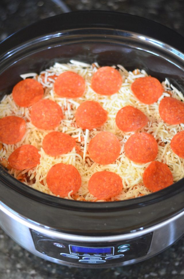 Slow Cooker Pizza Casserole Mommy's Fabulous Finds