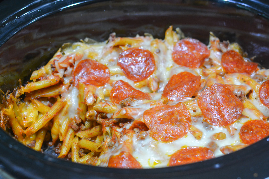 Crockpot Pizza Casserole - Suburban Simplicity