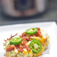 slow cooker jalapeno popper chicken