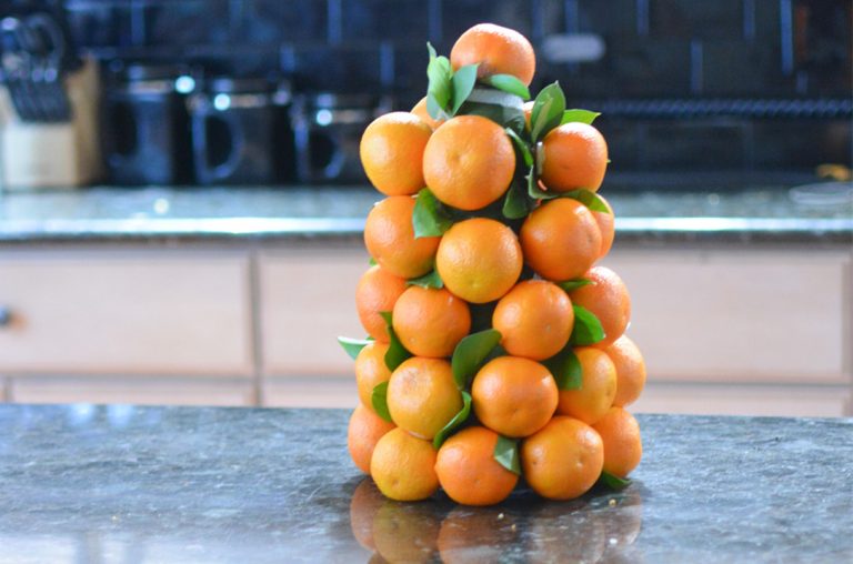 Halos Mandarins Make the Perfect Table Centerpiece