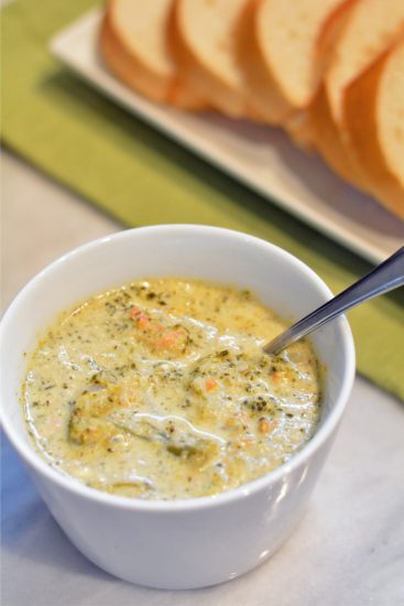Crockpot Broccoli Cheese Soup
